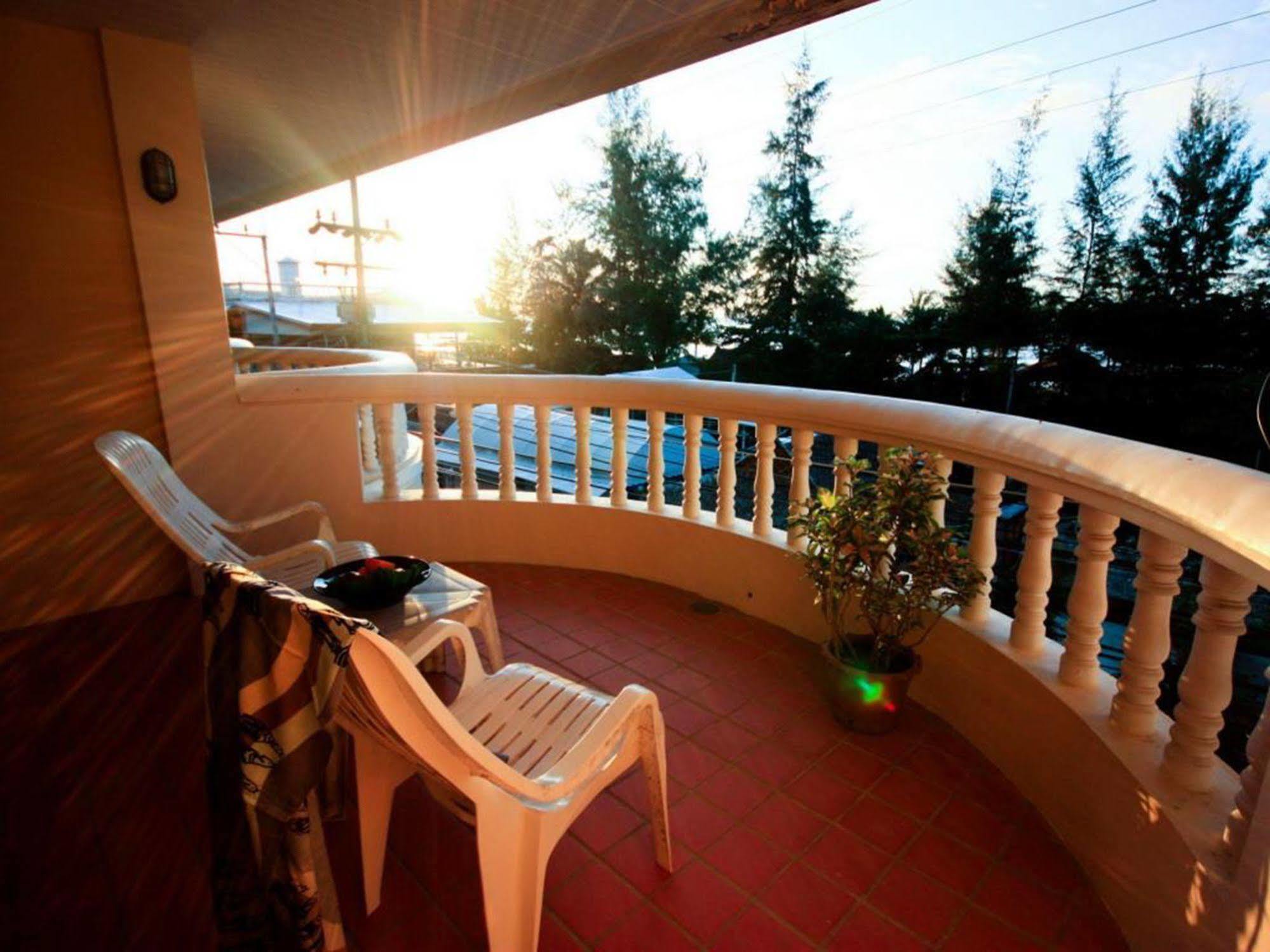 Kamala Sea View Appartement Buitenkant foto