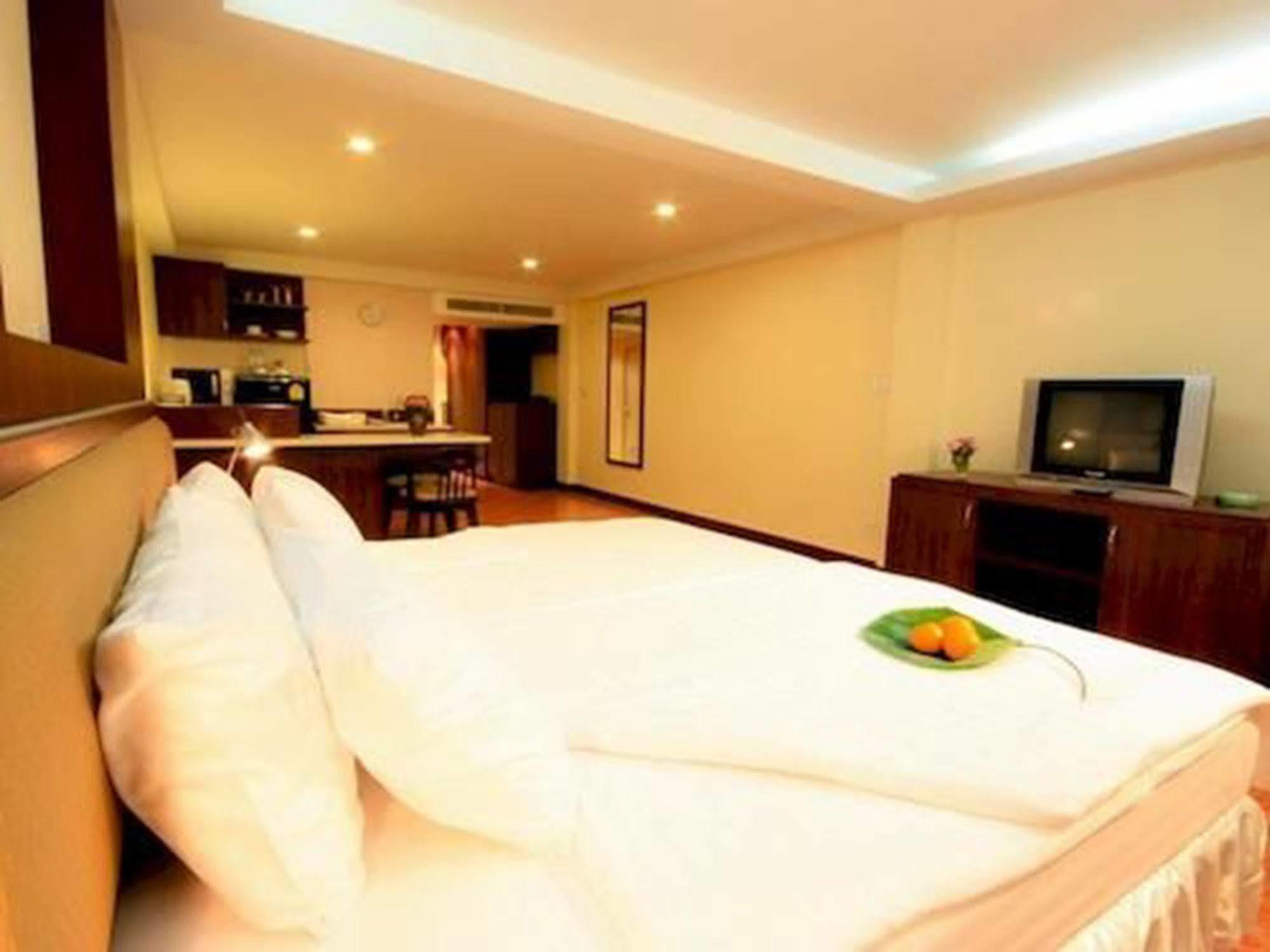 Kamala Sea View Appartement Buitenkant foto