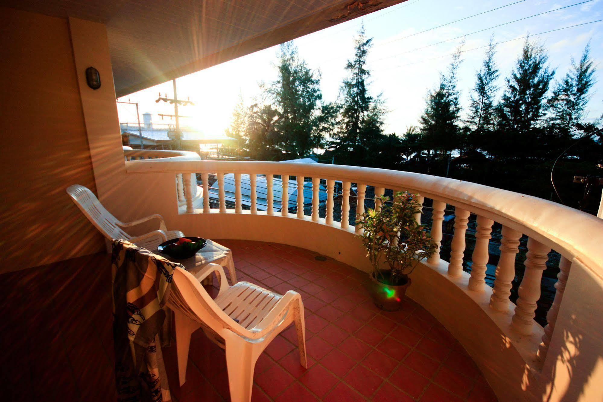 Kamala Sea View Appartement Buitenkant foto